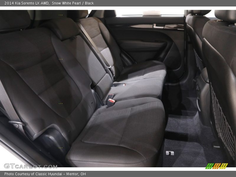 Snow White Pearl / Black 2014 Kia Sorento LX AWD