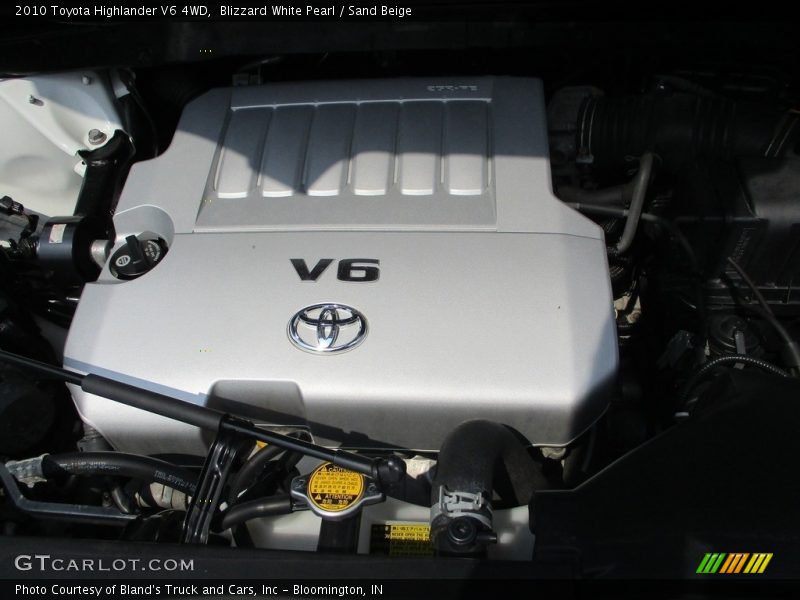 Blizzard White Pearl / Sand Beige 2010 Toyota Highlander V6 4WD