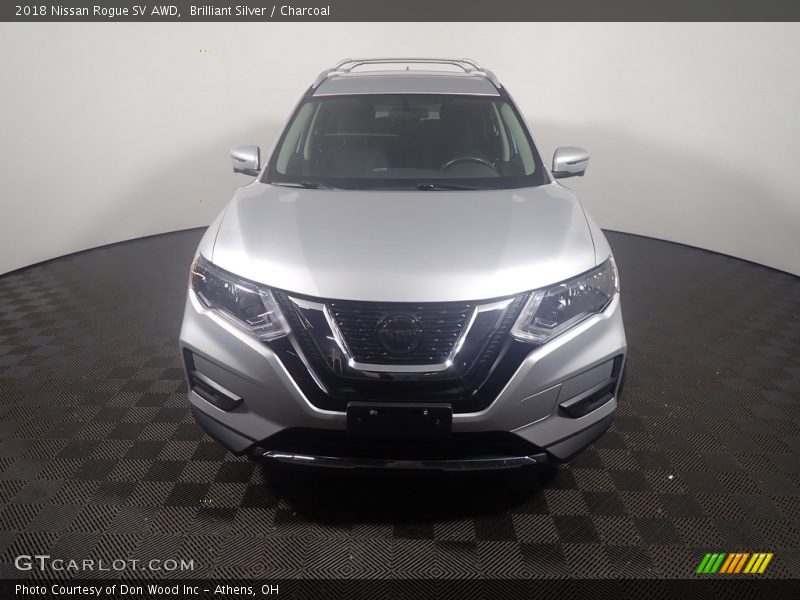 Brilliant Silver / Charcoal 2018 Nissan Rogue SV AWD