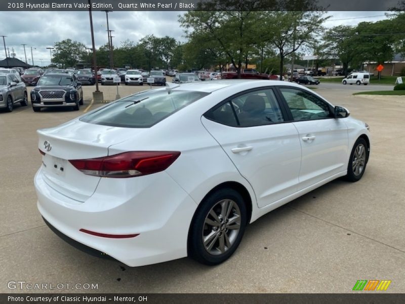 Quartz White Pearl / Black 2018 Hyundai Elantra Value Edition