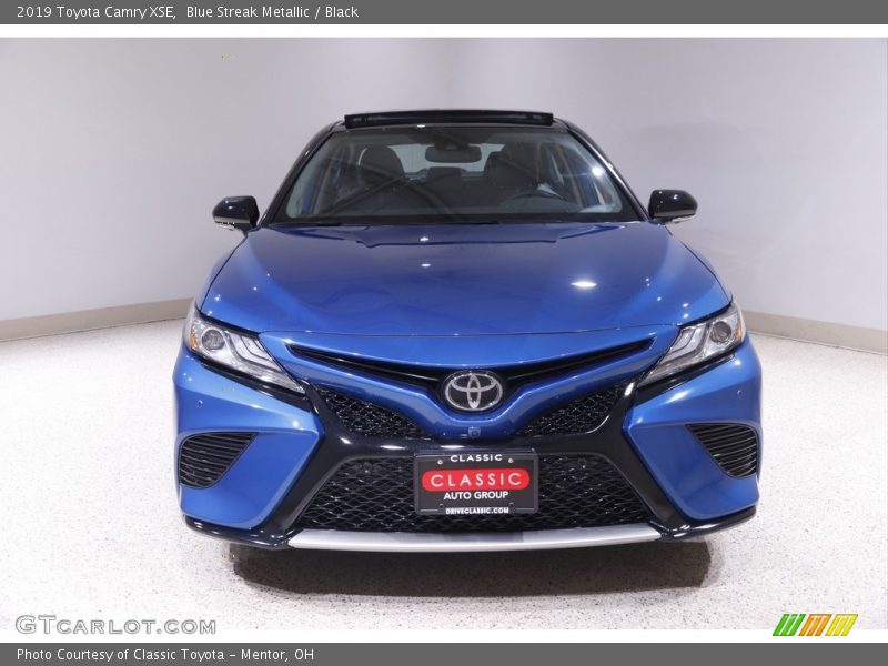 Blue Streak Metallic / Black 2019 Toyota Camry XSE