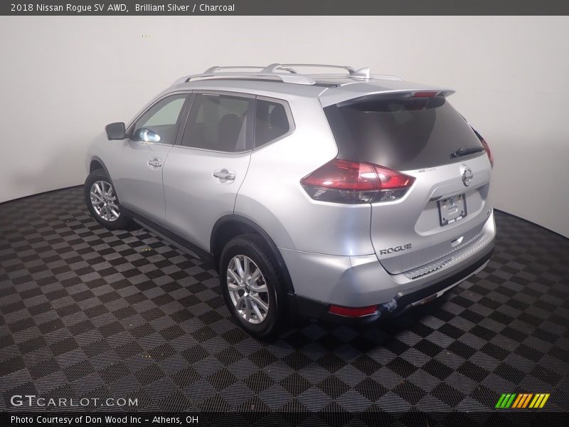 Brilliant Silver / Charcoal 2018 Nissan Rogue SV AWD