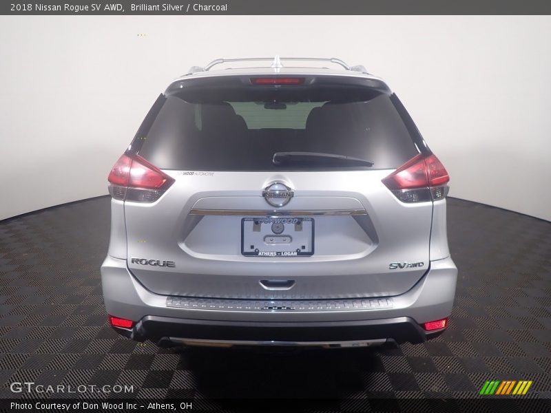 Brilliant Silver / Charcoal 2018 Nissan Rogue SV AWD