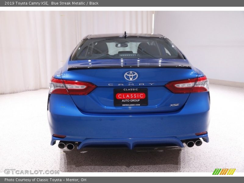 Blue Streak Metallic / Black 2019 Toyota Camry XSE