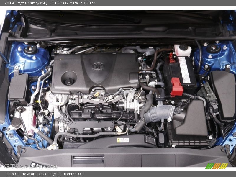 Blue Streak Metallic / Black 2019 Toyota Camry XSE
