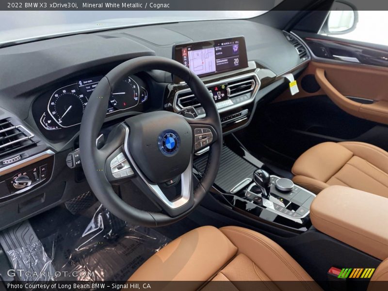 2022 X3 xDrive30i Cognac Interior