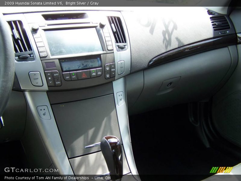 Bright Silver / Gray 2009 Hyundai Sonata Limited V6