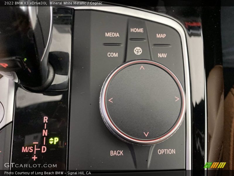 Controls of 2022 X3 xDrive30i