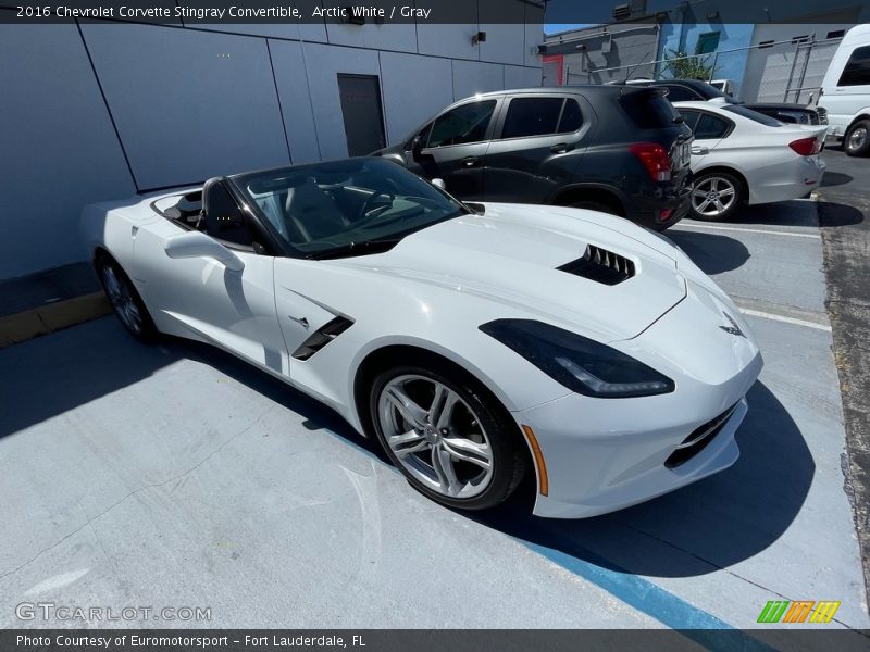 Front 3/4 View of 2016 Corvette Stingray Convertible