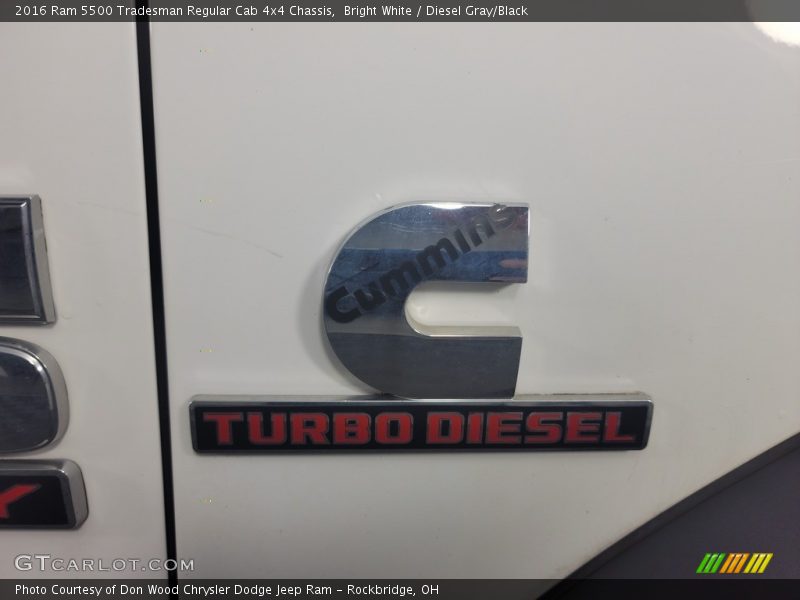  2016 5500 Tradesman Regular Cab 4x4 Chassis Logo