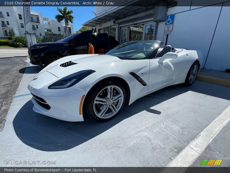 Arctic White / Gray 2016 Chevrolet Corvette Stingray Convertible