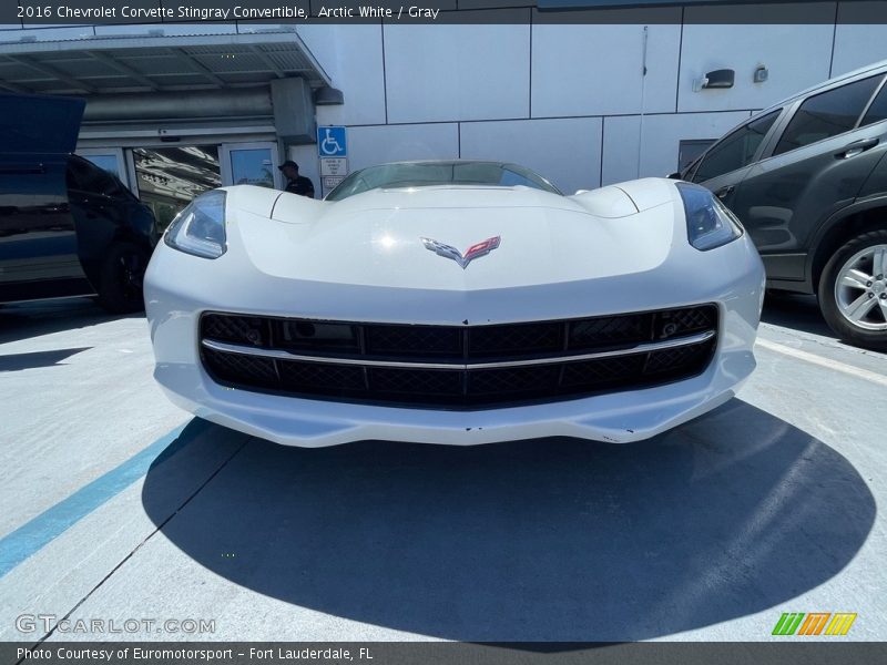 Arctic White / Gray 2016 Chevrolet Corvette Stingray Convertible