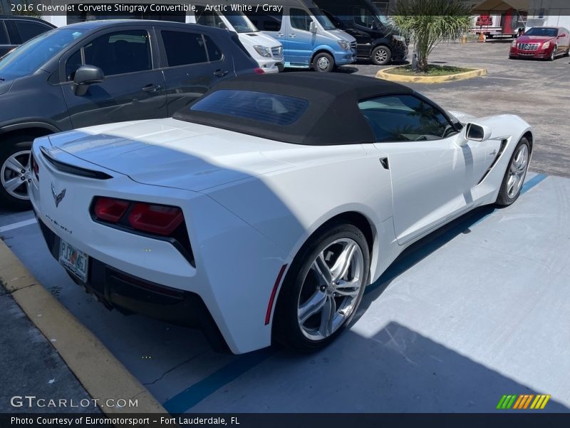 Arctic White / Gray 2016 Chevrolet Corvette Stingray Convertible