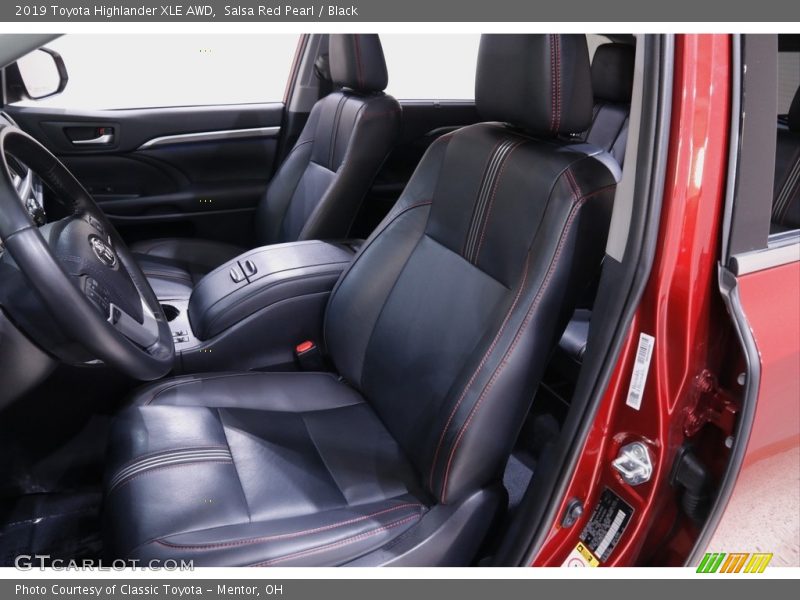 Salsa Red Pearl / Black 2019 Toyota Highlander XLE AWD