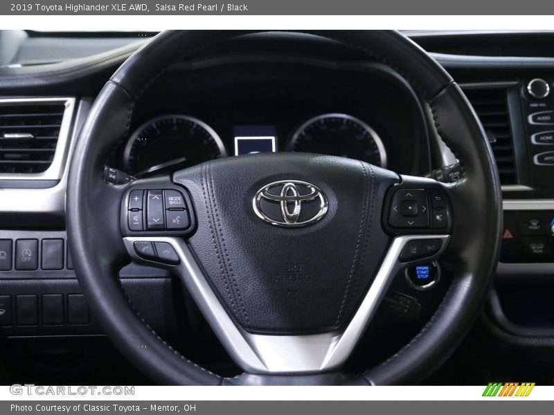 Salsa Red Pearl / Black 2019 Toyota Highlander XLE AWD