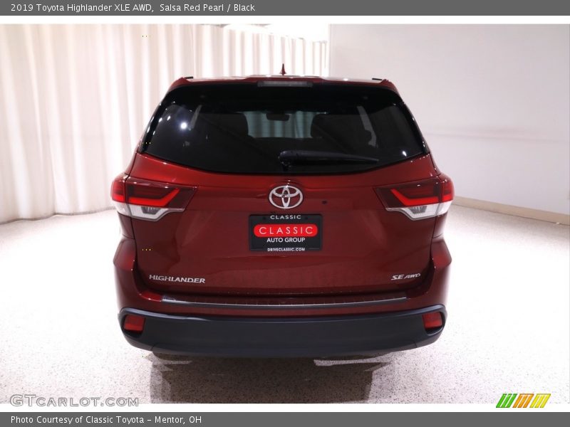 Salsa Red Pearl / Black 2019 Toyota Highlander XLE AWD