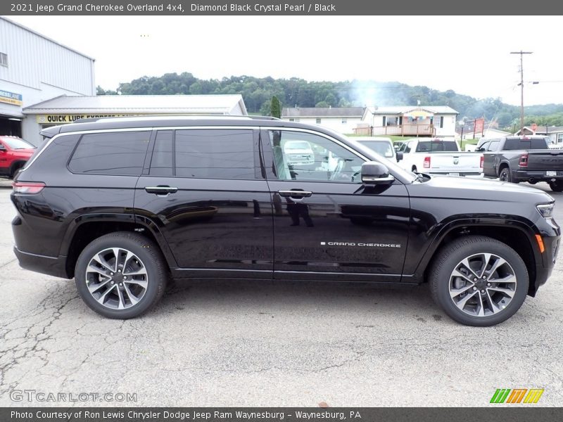  2021 Grand Cherokee Overland 4x4 Diamond Black Crystal Pearl