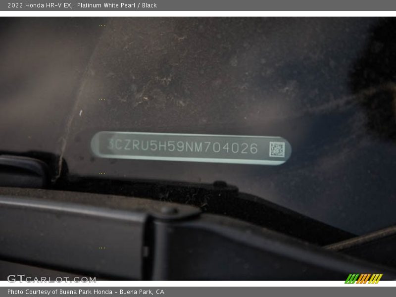 Platinum White Pearl / Black 2022 Honda HR-V EX