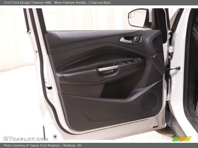 White Platinum Metallic / Charcoal Black 2016 Ford Escape Titanium 4WD