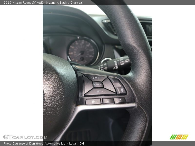Magnetic Black / Charcoal 2019 Nissan Rogue SV AWD