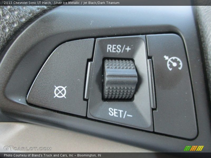 Silver Ice Metallic / Jet Black/Dark Titanium 2013 Chevrolet Sonic LT Hatch
