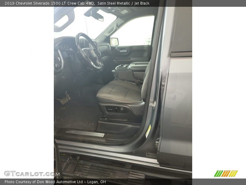 Satin Steel Metallic / Jet Black 2019 Chevrolet Silverado 1500 LT Crew Cab 4WD