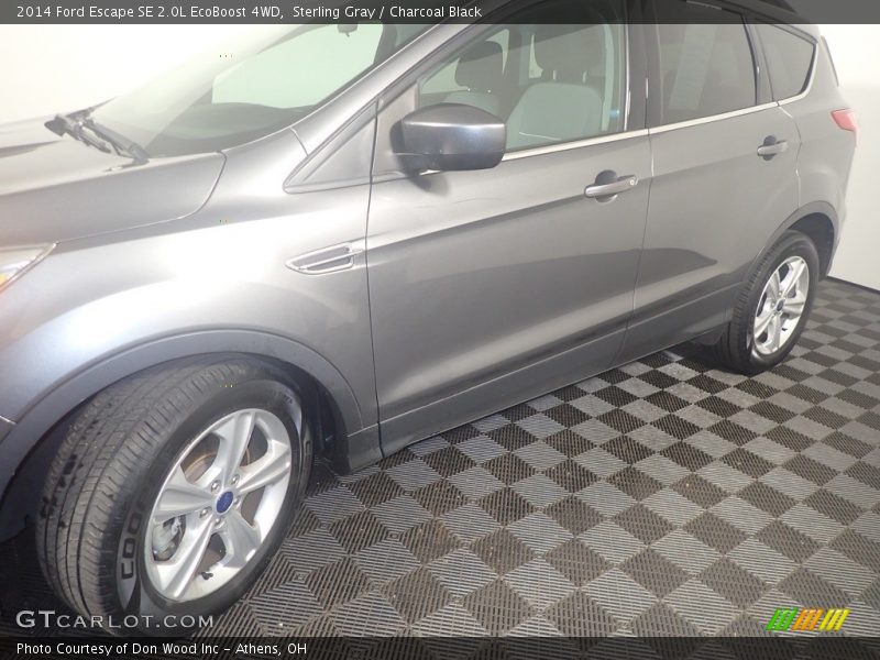 Sterling Gray / Charcoal Black 2014 Ford Escape SE 2.0L EcoBoost 4WD