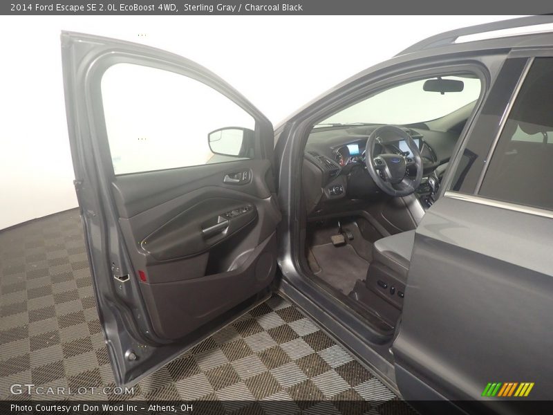 Sterling Gray / Charcoal Black 2014 Ford Escape SE 2.0L EcoBoost 4WD