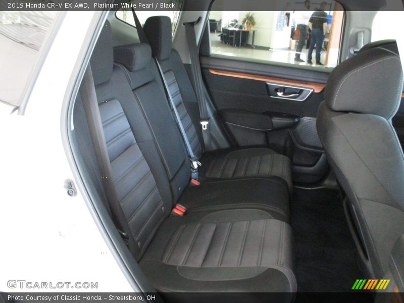 Platinum White Pearl / Black 2019 Honda CR-V EX AWD
