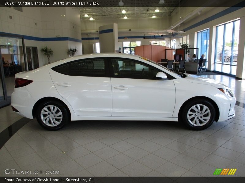 Quartz White Pearl / Black 2020 Hyundai Elantra SE