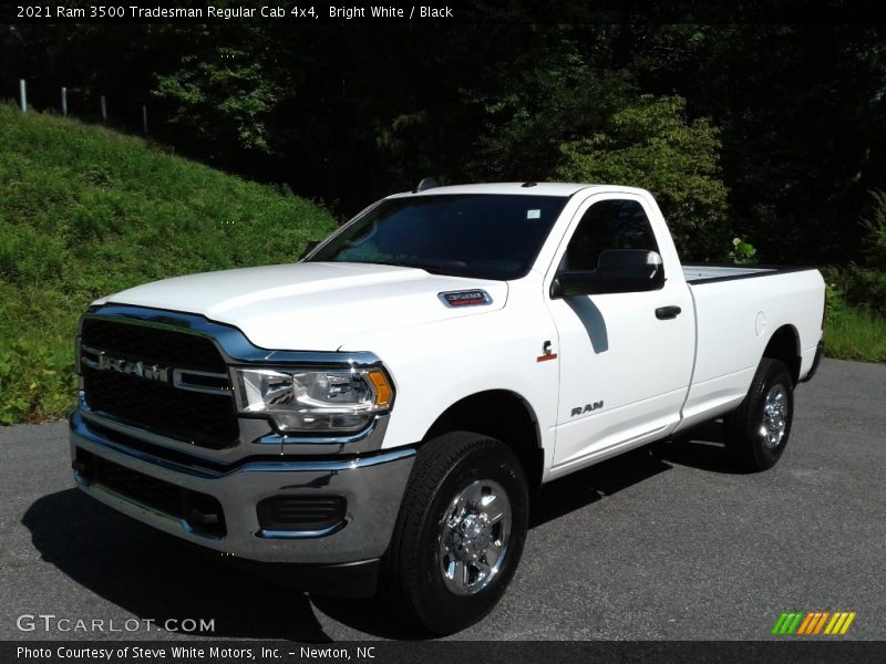 Bright White / Black 2021 Ram 3500 Tradesman Regular Cab 4x4