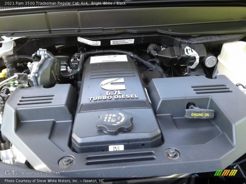 Bright White / Black 2021 Ram 3500 Tradesman Regular Cab 4x4