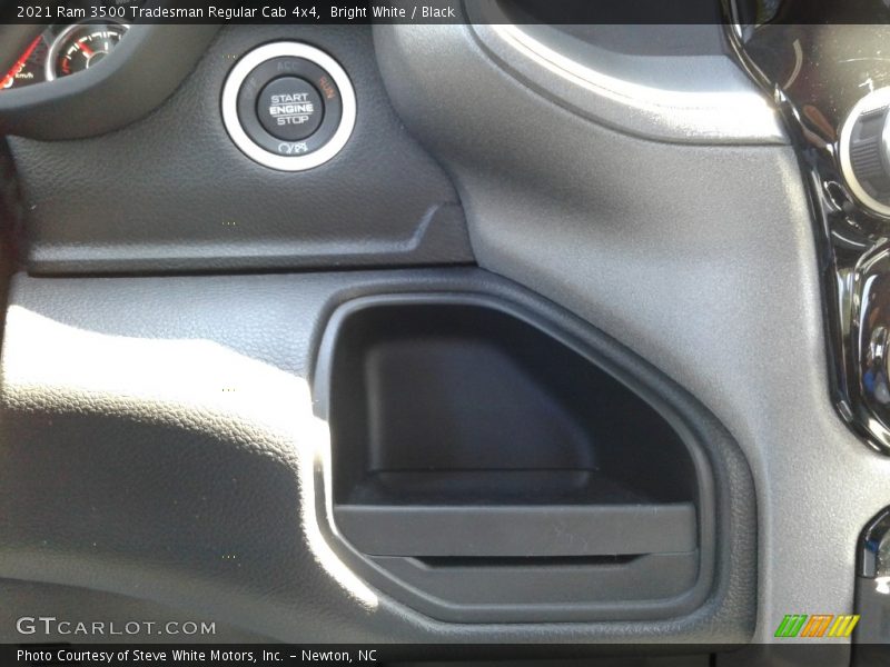 Bright White / Black 2021 Ram 3500 Tradesman Regular Cab 4x4