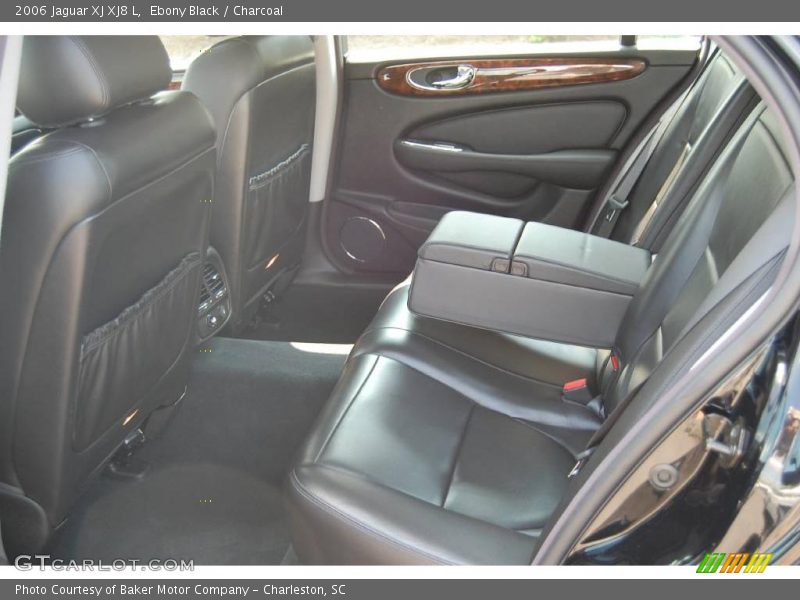 Ebony Black / Charcoal 2006 Jaguar XJ XJ8 L