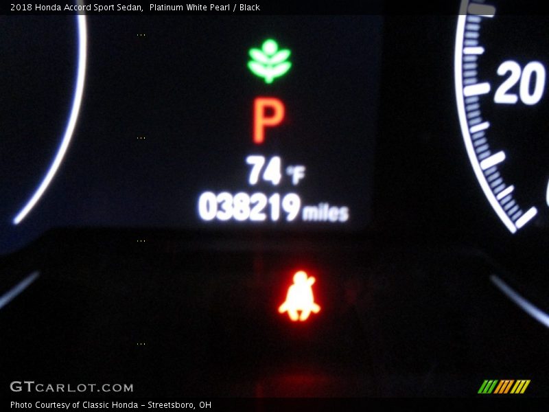 Platinum White Pearl / Black 2018 Honda Accord Sport Sedan