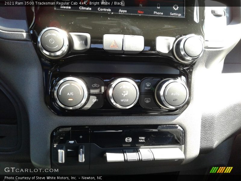 Bright White / Black 2021 Ram 3500 Tradesman Regular Cab 4x4