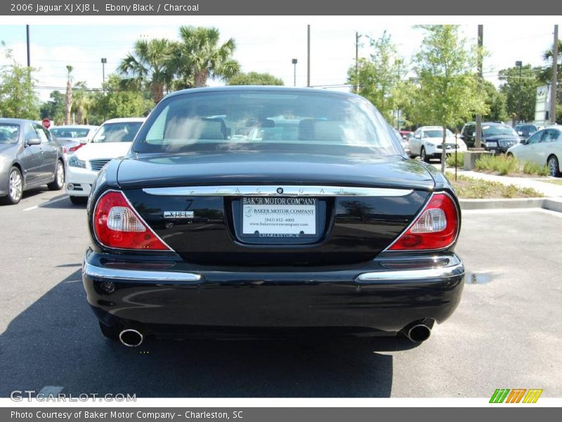 Ebony Black / Charcoal 2006 Jaguar XJ XJ8 L