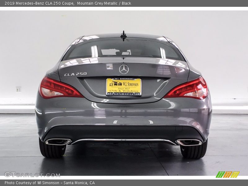 Mountain Grey Metallic / Black 2019 Mercedes-Benz CLA 250 Coupe
