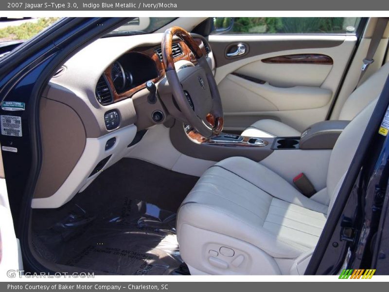 Indigo Blue Metallic / Ivory/Mocha 2007 Jaguar S-Type 3.0