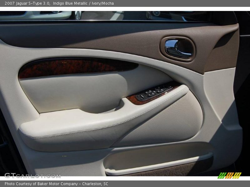 Indigo Blue Metallic / Ivory/Mocha 2007 Jaguar S-Type 3.0
