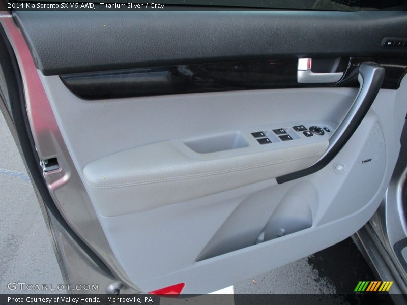 Titanium Silver / Gray 2014 Kia Sorento SX V6 AWD