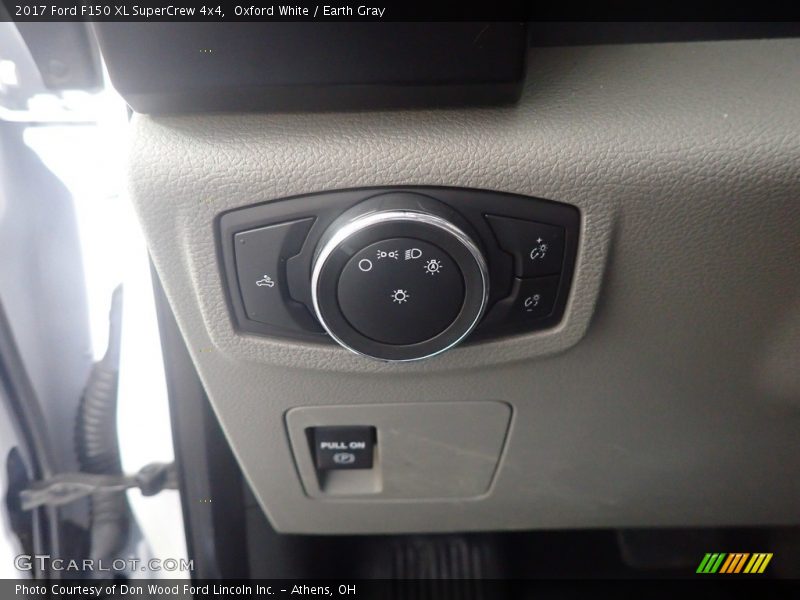 Oxford White / Earth Gray 2017 Ford F150 XL SuperCrew 4x4