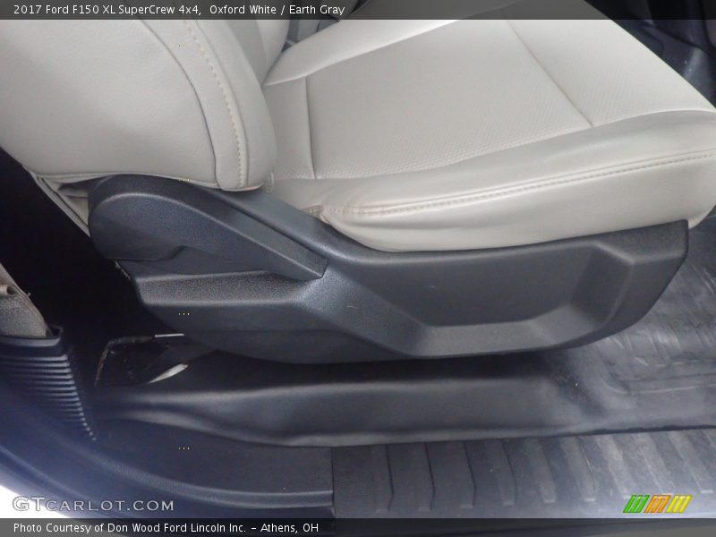 Oxford White / Earth Gray 2017 Ford F150 XL SuperCrew 4x4