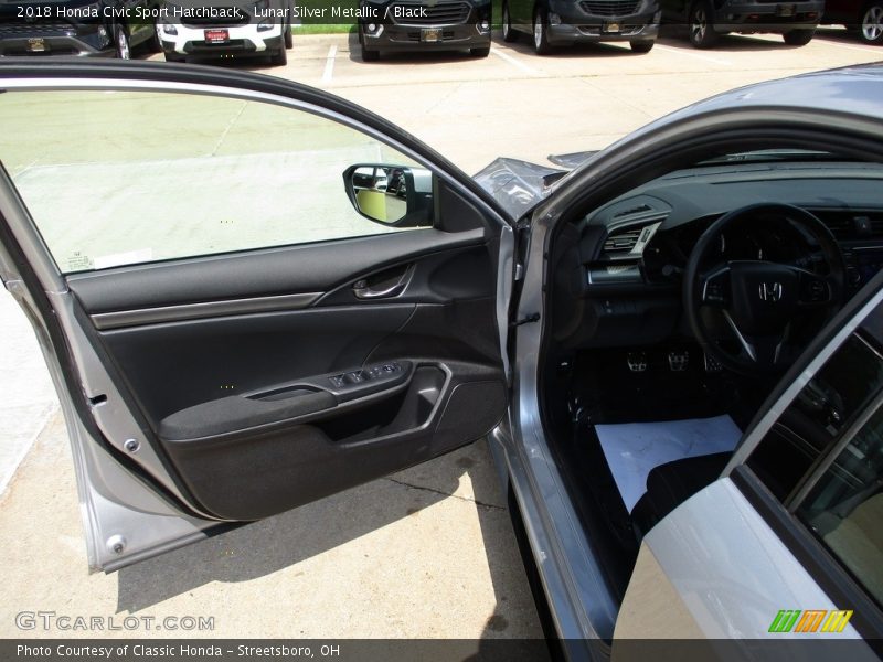 Lunar Silver Metallic / Black 2018 Honda Civic Sport Hatchback