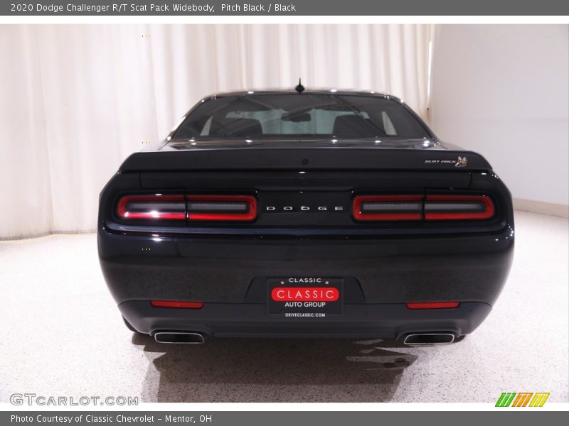 Pitch Black / Black 2020 Dodge Challenger R/T Scat Pack Widebody