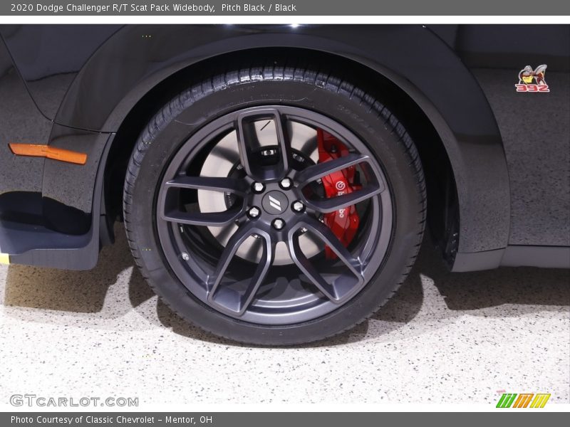 Pitch Black / Black 2020 Dodge Challenger R/T Scat Pack Widebody