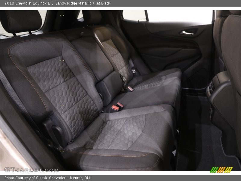 Sandy Ridge Metallic / Jet Black 2018 Chevrolet Equinox LT