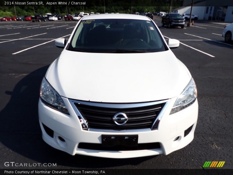 Aspen White / Charcoal 2014 Nissan Sentra SR