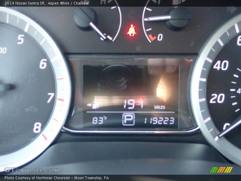 Aspen White / Charcoal 2014 Nissan Sentra SR