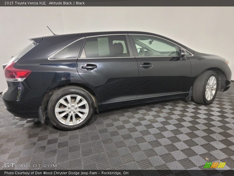 Attitude Black / Black 2015 Toyota Venza XLE